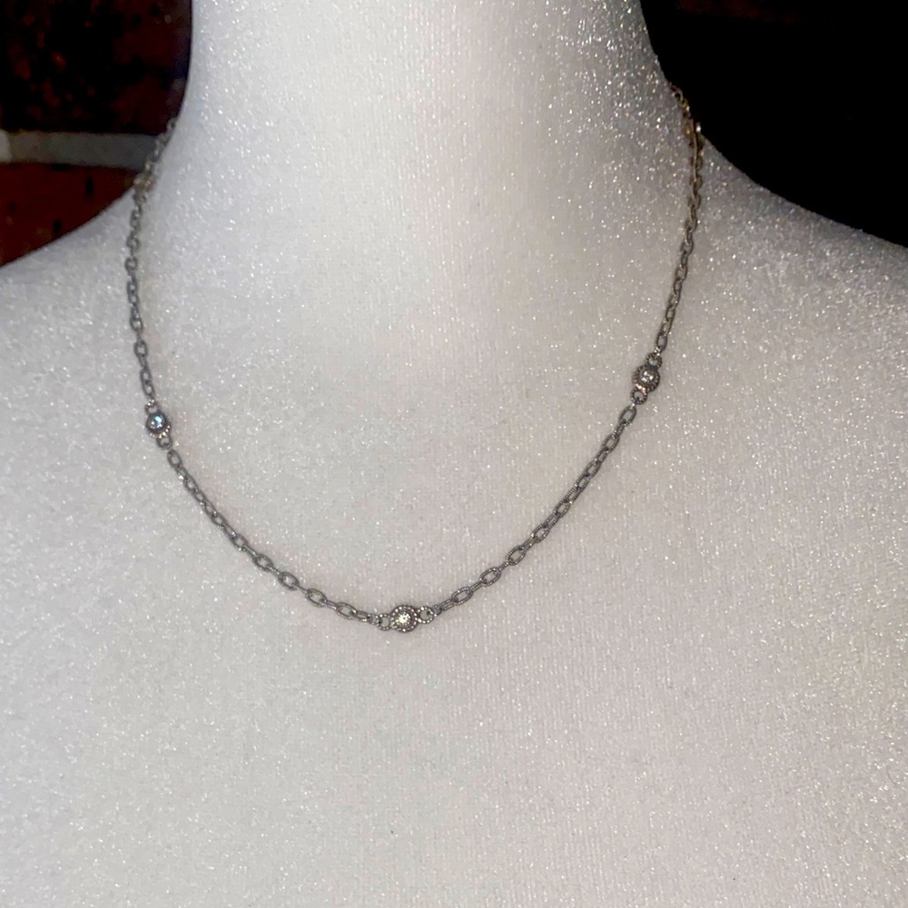 Elegant Judith Ripka  Silver station Necklace CZ accents ❤️‍🔥❤️‍🔥💋